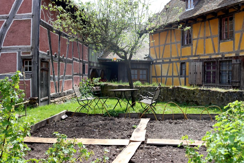 construire un carré potager surélevé